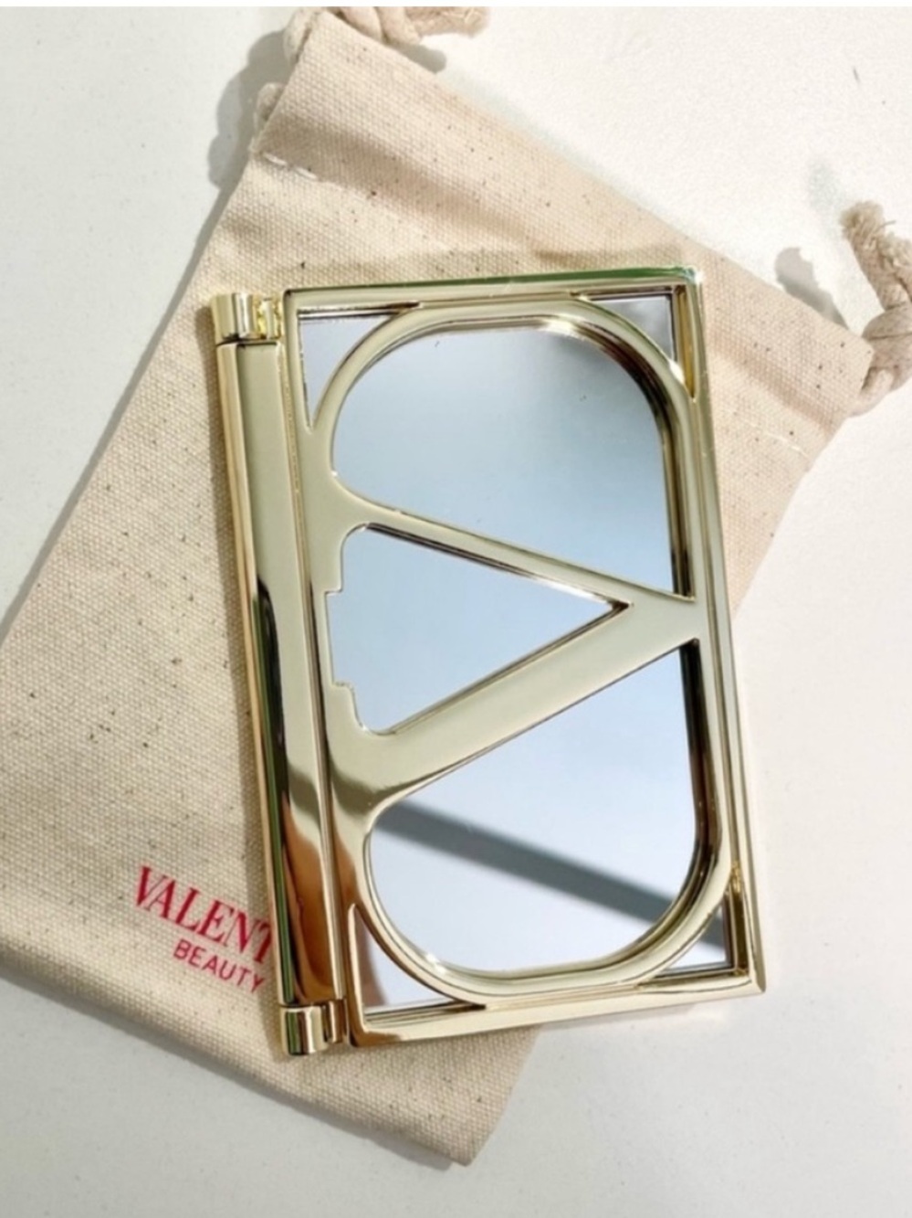 Valentino beauty mini mirror